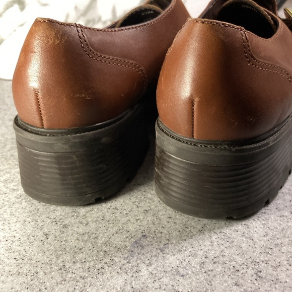 Stonefly‎ buckle dress she’s 1.5” stacked heel. 9.5m by Bass. Brown leather B15 - Picture 4 of 5